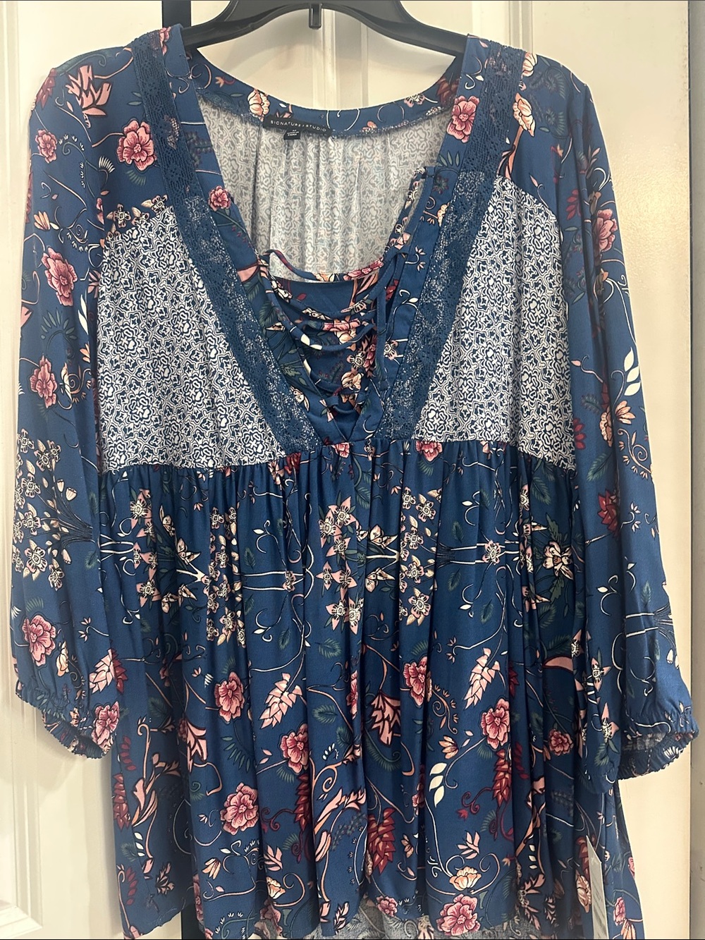 Signature Studio Blue Floral Lace-Up Peasant Blouse